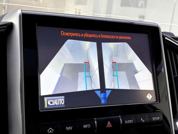 Toyota Land Cruiser 200 Series Рестайлинг 2 с пробегом 2015 года, цена 4 899 000 рублей, 192770 км, внедорожник, Автокод Объявления