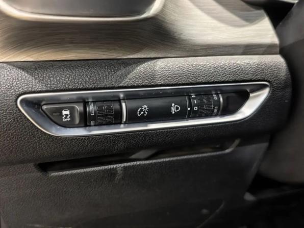 Geely Coolray I с пробегом 2023 года, цена 1 695 000 рублей, 64250 км, внедорожник, Автокод Объявления