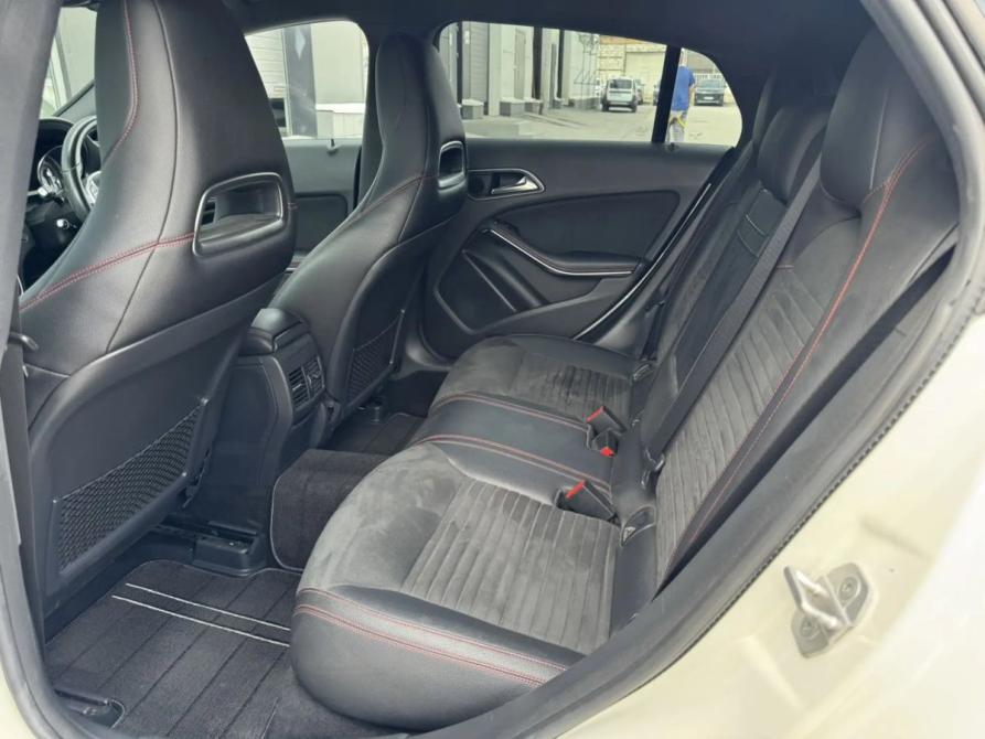 Mercedes-Benz CLA I (C117 X117) Рестайлинг Новосибирск  - изображение 16