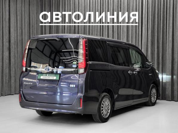 Toyota Esquire I с пробегом 2015 года, цена 1 790 000 рублей, 126284 км, минивэн, Автокод Объявления