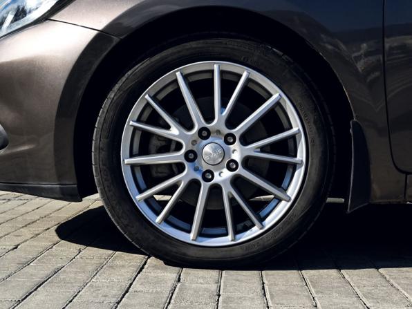 Kia Ceed II с пробегом 2014 года, цена 999 000 рублей, 242014 км, хэтчбек, Автокод Объявления
