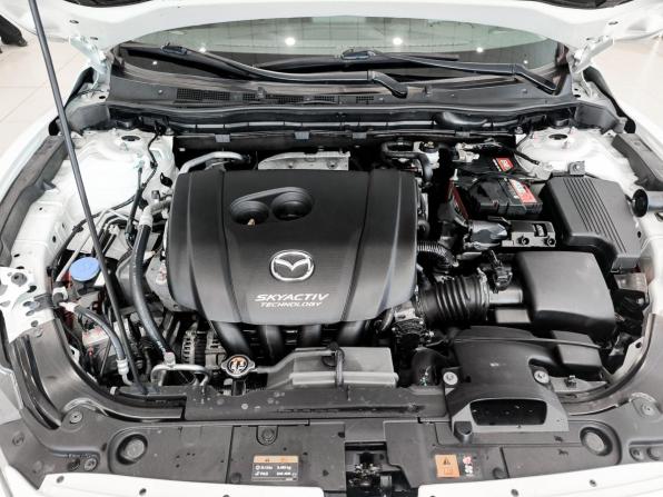 Mazda 6 III (GJ) Рестайлинг с пробегом 2015 года, цена 1 850 000 рублей, 140098 км, седан, Автокод Объявления
