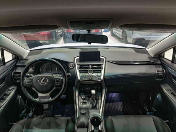 Lexus NX I с пробегом 2015 года, цена 2 650 000 рублей, 94584 км, внедорожник, Автокод Объявления