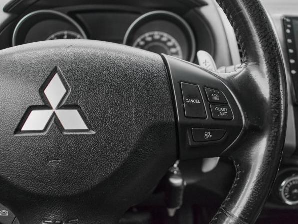 Mitsubishi Outlander II Рестайлинг с пробегом 2010 года, цена 1 160 000 рублей, 226904 км, внедорожник, Автокод Объявления