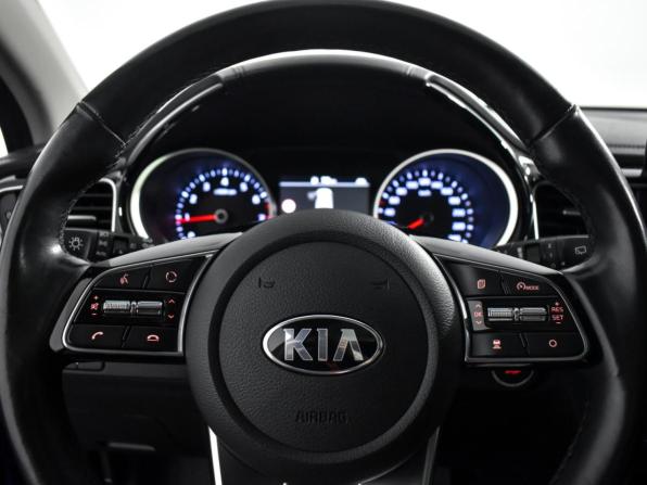 Kia Ceed III с пробегом 2019 года, цена 1 785 000 рублей, 55405 км, хэтчбек, Автокод Объявления