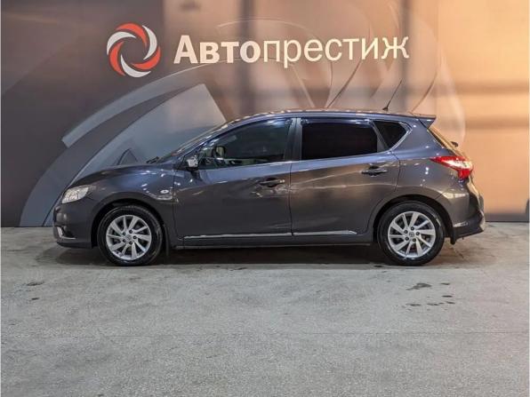 Nissan Tiida II с пробегом 2015 года, цена 1 145 000 рублей, 110690 км, хэтчбек, Автокод Объявления