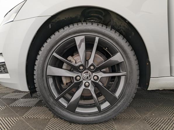 Skoda Octavia III (A7) Рестайлинг с пробегом 2020 года, цена 2 100 000 рублей, 114832 км, лифтбек, Автокод Объявления