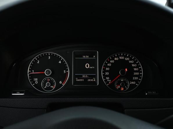 Volkswagen Multivan T5 Рестайлинг с пробегом 2010 года, цена 2 649 000 рублей, 166591 км, минивэн, Автокод Объявления