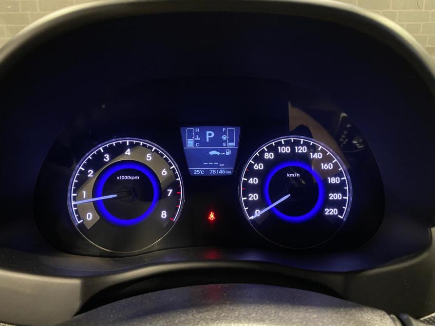Hyundai Solaris I Рестайлинг Челябинск  - изображение 21