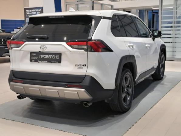Toyota RAV4 V (XA50) с пробегом 2022 года, цена 3 548 000 рублей, 50811 км, внедорожник, Автокод Объявления