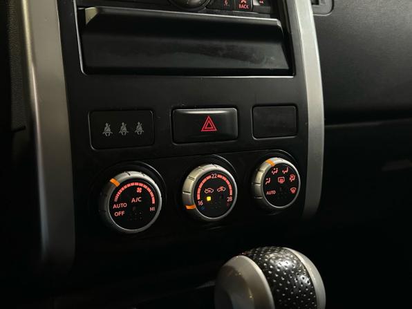 Nissan X-Trail II Рестайлинг с пробегом 2012 года, цена 1 189 990 рублей, 301000 км, внедорожник, Автокод Объявления