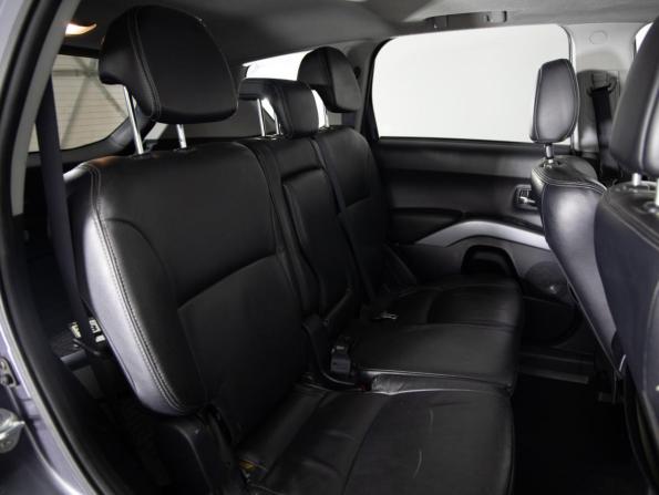 Mitsubishi Outlander II с пробегом 2008 года, цена 749 000 рублей, 489317 км, внедорожник, Автокод Объявления