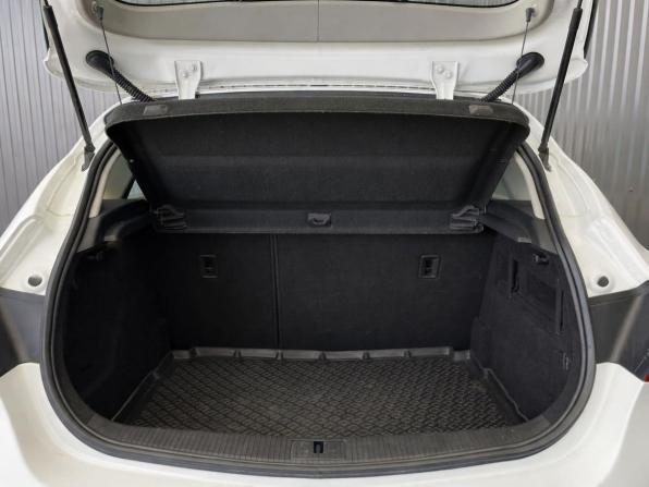 Opel Astra J с пробегом 2011 года, цена 817 000 рублей, 112237 км, хэтчбек, Автокод Объявления