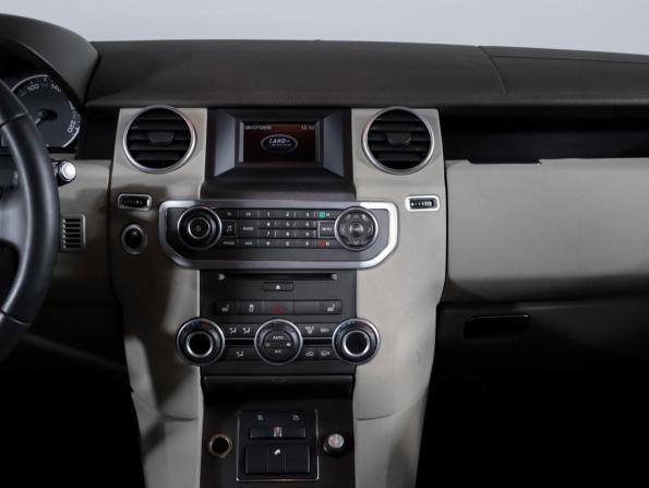 Land Rover Discovery IV с пробегом 2013 года, цена 2 458 200 рублей, 96723 км, внедорожник, Автокод Объявления