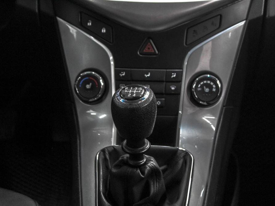 Chevrolet Cruze I Рестайлинг Ростов-на-Дону  - изображение 13