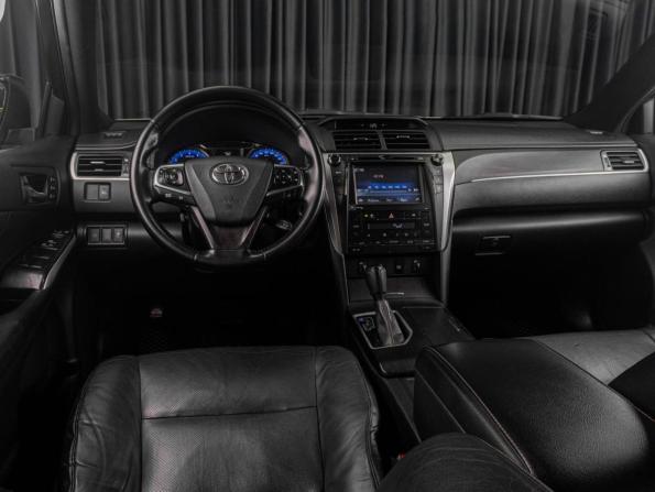 Toyota Camry VII (XV50) Рестайлинг с пробегом 2017 года, цена 2 599 000 рублей, 133691 км, седан, Автокод Объявления
