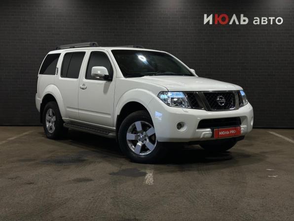 Nissan Pathfinder III Рестайлинг с пробегом 2012 года, цена 1 800 000 рублей, 170705 км, внедорожник, Автокод Объявления