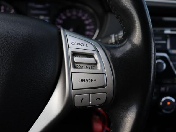 Nissan Qashqai II с пробегом 2018 года, цена 1 637 000 рублей, 112000 км, внедорожник, Автокод Объявления