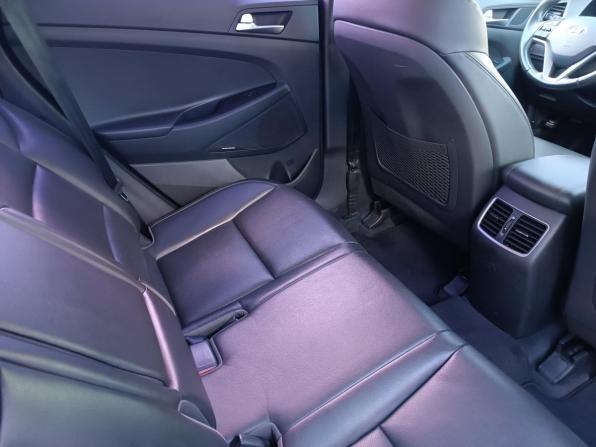 Hyundai Tucson III с пробегом 2017 года, цена 1 850 000 рублей, 191278 км, внедорожник, Автокод Объявления