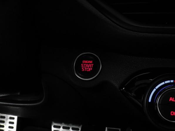 Kia Forte III Рестайлинг с пробегом 2022 года, цена 1 849 000 рублей, 50087 км, седан, Автокод Объявления