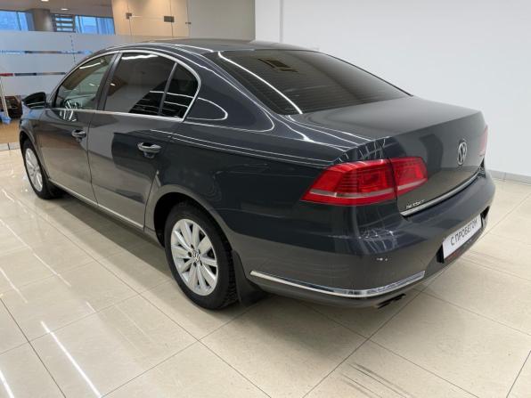 Volkswagen Passat B7 с пробегом 2012 года, цена 1 050 000 рублей, 210615 км, седан, Автокод Объявления
