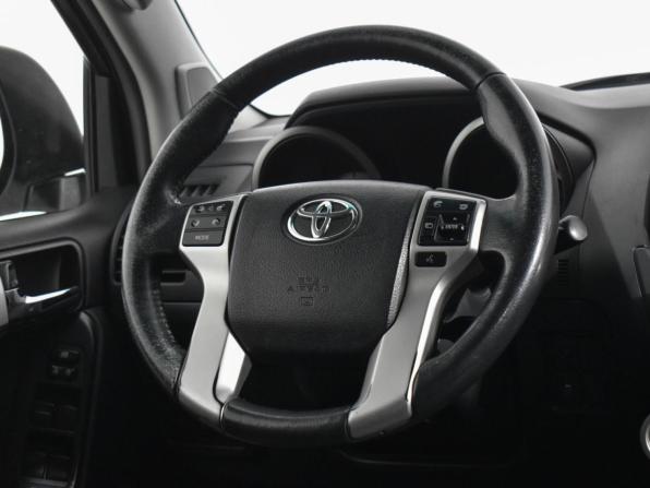 Toyota Land Cruiser Prado 150 Series с пробегом 2010 года, цена 2 067 900 рублей, 332213 км, внедорожник, Автокод Объявления