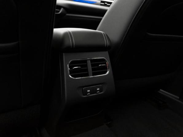 Haval Jolion I Рестайлинг с пробегом 2024 года, цена 2 330 000 рублей, 18230 км, внедорожник, Автокод Объявления