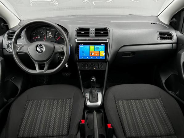 Volkswagen Polo V Рестайлинг с пробегом 2017 года, цена 998 700 рублей, 55827 км, седан, Автокод Объявления