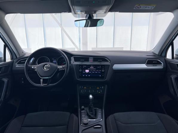 Volkswagen Tiguan II с пробегом 2017 года, цена 2 650 000 рублей, 57700 км, внедорожник, Автокод Объявления