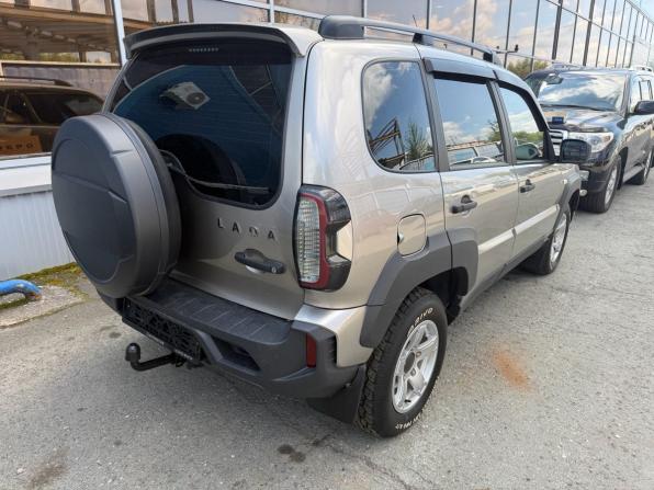 Lada (ВАЗ) Niva Travel I с пробегом 2021 года, цена 987 000 рублей, 77000 км, внедорожник, Автокод Объявления