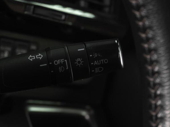 Honda Stepwgn V Рестайлинг с пробегом 2017 года, цена 1 999 000 рублей, 151847 км, минивэн, Автокод Объявления