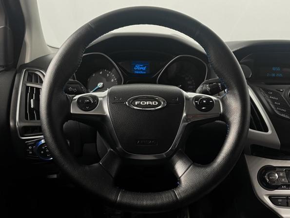 Ford Focus III с пробегом 2013 года, цена 694 900 рублей, 246426 км, хэтчбек, Автокод Объявления
