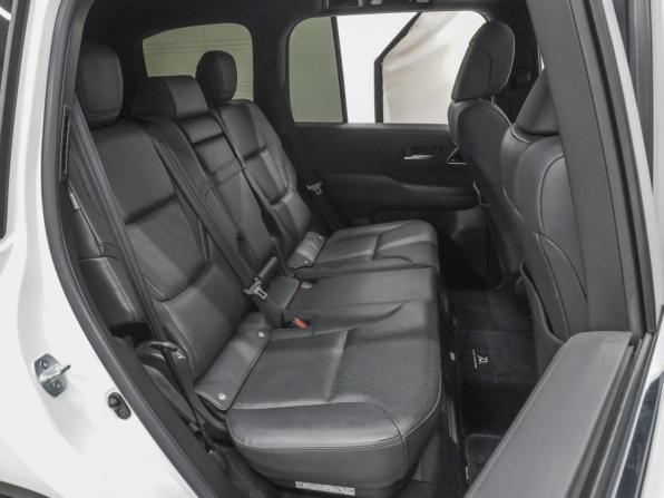 Toyota Land Cruiser 300 Series с пробегом 2021 года, цена 10 990 000 рублей, 70456 км, внедорожник, Автокод Объявления