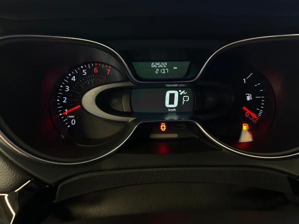 Renault Kaptur I Рестайлинг с пробегом 2022 года, цена 1 693 000 рублей, 61000 км, внедорожник, Автокод Объявления