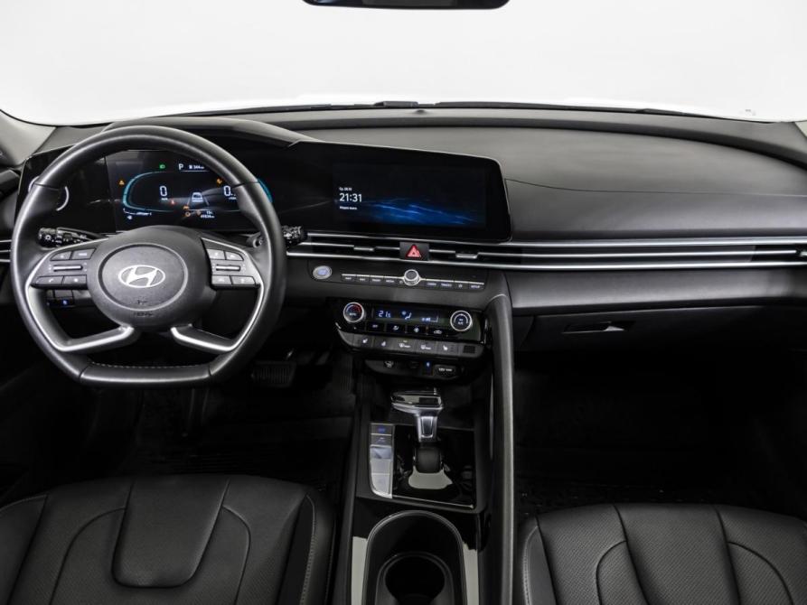 Hyundai Elantra VII (CN7) Рестайлинг Москва  - изображение 12