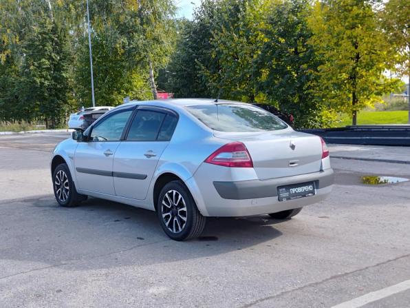 Renault Megane II Рестайлинг с пробегом 2006 года, цена 244 000 рублей, 501343 км, седан, Автокод Объявления