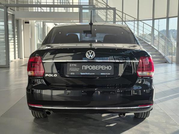 Volkswagen Polo V Рестайлинг с пробегом 2018 года, цена 1 227 000 рублей, 137768 км, седан, Автокод Объявления
