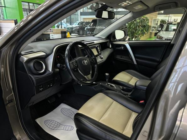 Toyota RAV4 IV (XA40) с пробегом 2013 года, цена 1 990 000 рублей, 124531 км, внедорожник, Автокод Объявления
