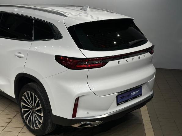 Exeed TXL I Рестайлинг с пробегом 2023 года, цена 2 317 000 рублей, 32862 км, внедорожник, Автокод Объявления