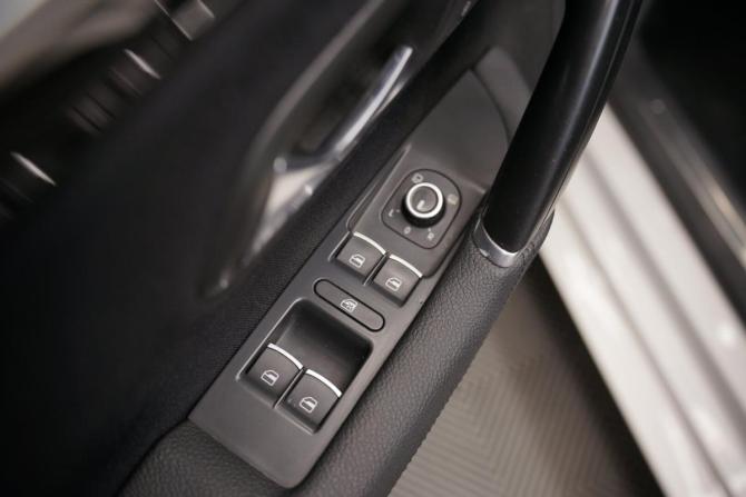 Volkswagen Passat CC I Рестайлинг с пробегом 2012 года, цена 1 288 000 рублей, 206000 км, седан, Автокод Объявления