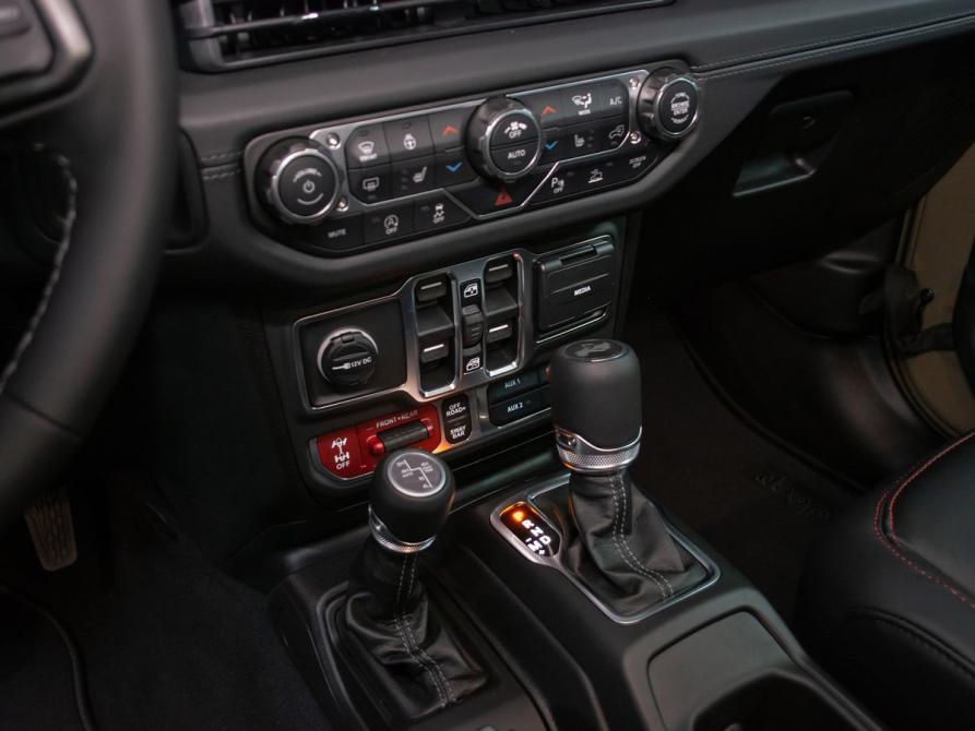 Jeep Wrangler IV (JL) Рестайлинг Новосибирск  - изображение 12