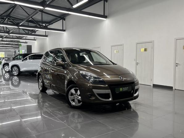 Renault Scenic III с пробегом 2010 года, цена 795 000 рублей, 206829 км, компактвэн, Автокод Объявления