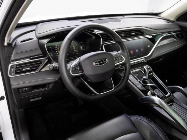 Geely Atlas Pro с пробегом 2024 года, цена 2 390 000 рублей, 33173 км, внедорожник, Автокод Объявления