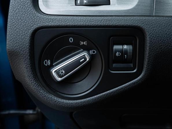 Volkswagen Golf VII с пробегом 2013 года, цена 910 444 рубля, 333006 км, хэтчбек, Автокод Объявления