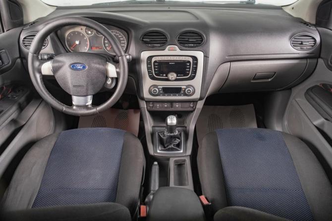 Ford Focus II с пробегом 2007 года, цена 499 000 рублей, 420000 км, хэтчбек, Автокод Объявления