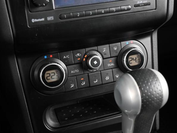 Nissan Qashqai I с пробегом 2010 года, цена 1 149 000 рублей, 137127 км, внедорожник, Автокод Объявления
