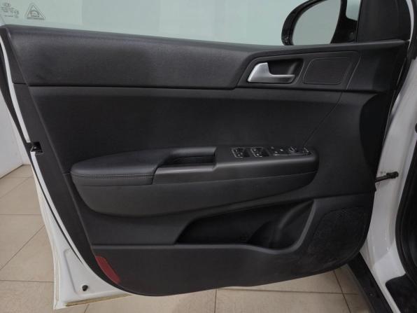 Kia Sportage IV Рестайлинг с пробегом 2019 года, цена 2 400 000 рублей, 85940 км, внедорожник, Автокод Объявления