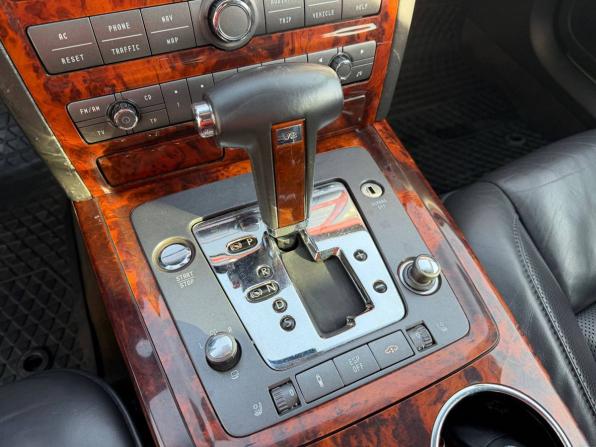 Volkswagen Phaeton I с пробегом 2007 года, цена 595 000 рублей, 259900 км, седан, Автокод Объявления