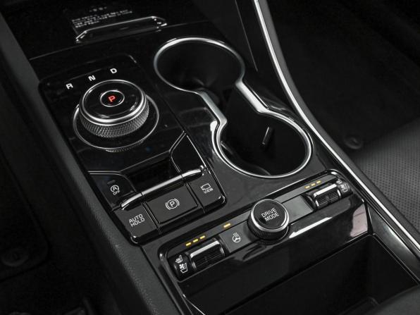 Kia K5 III с пробегом 2020 года, цена 2 745 000 рублей, 52479 км, седан, Автокод Объявления