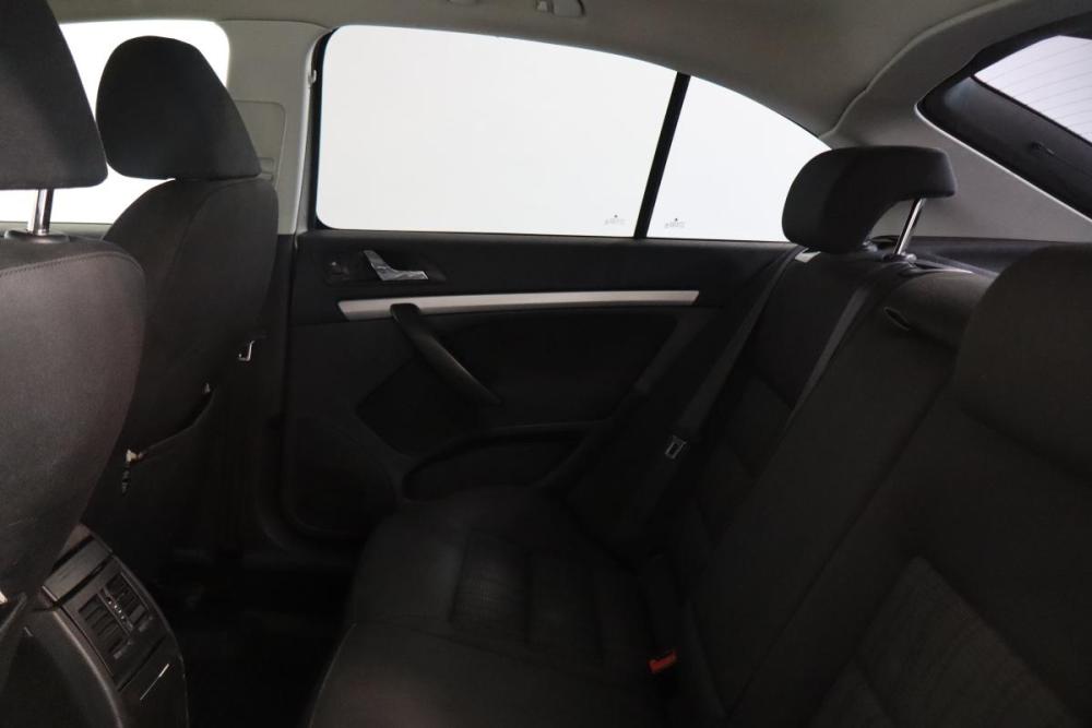 Skoda Octavia II (A5) Рестайлинг Санкт-Петербург  - изображение 13
